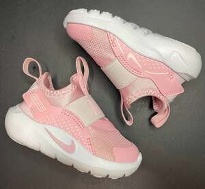 Nike toddler slip on 
Size: 3c ￼